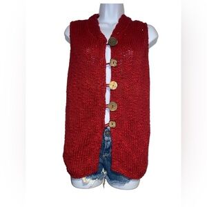 red knit 100% cotton vest with bohemian style buttons